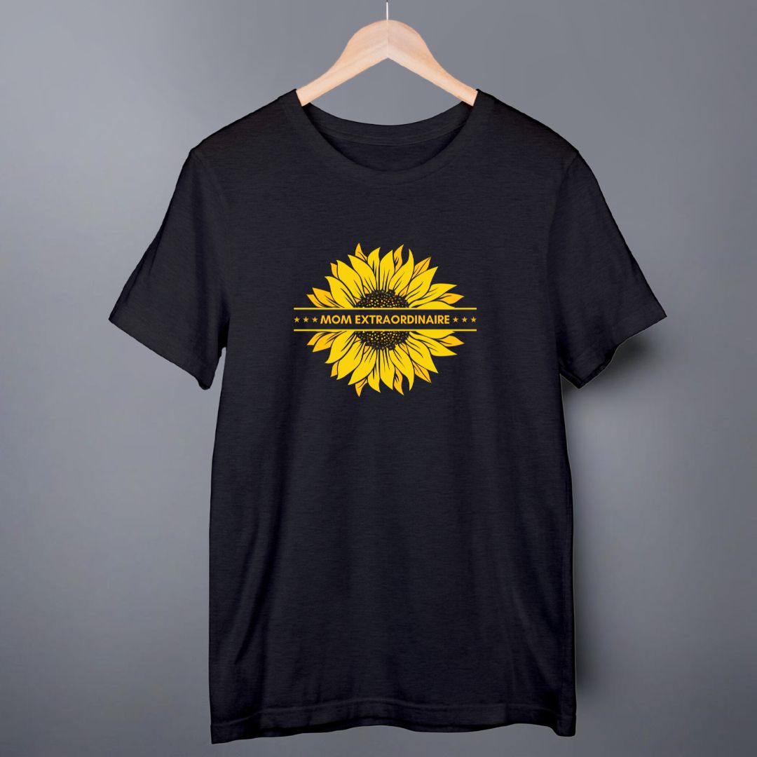 Mom Extraordinaire | Women's Special T-Shirt